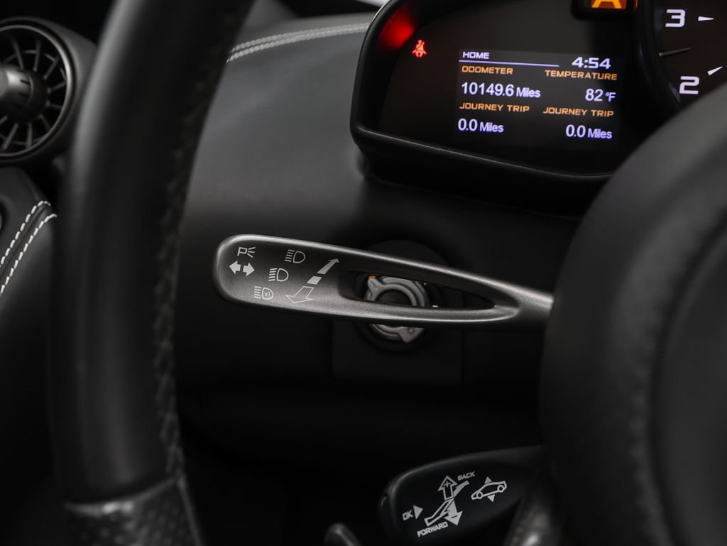 Used 2016 McLaren 675LT Spider RWD image 52