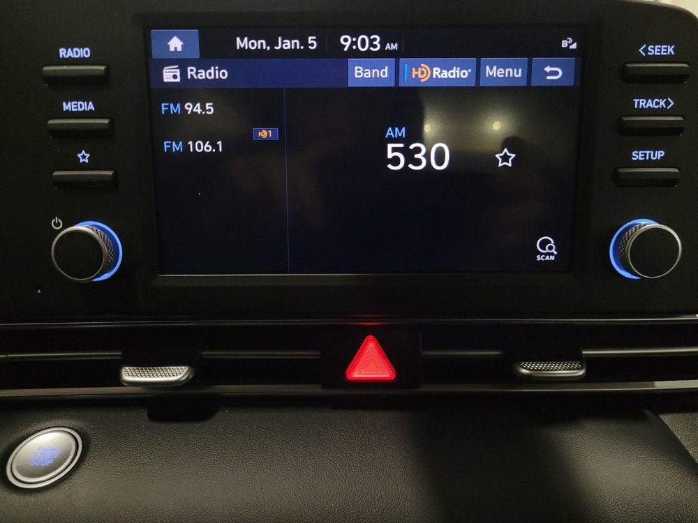 Used 2023 Hyundai Elantra SEL w/ Cargo Package image 25