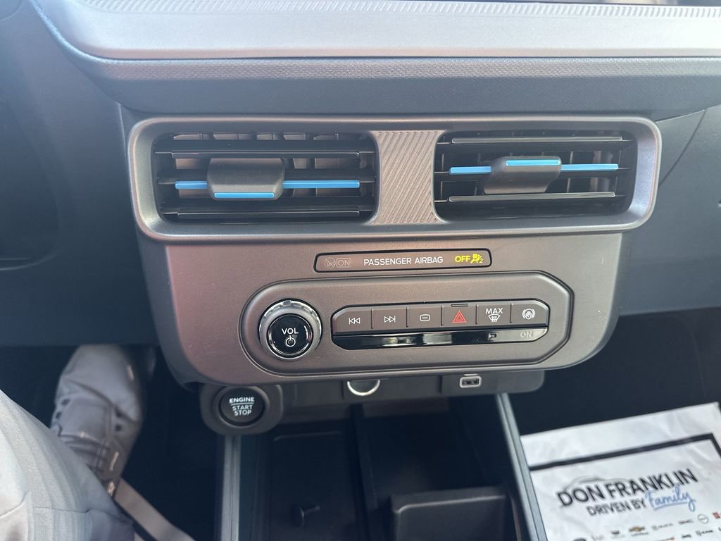 New 2026 Ford Maverick Lobo image 22