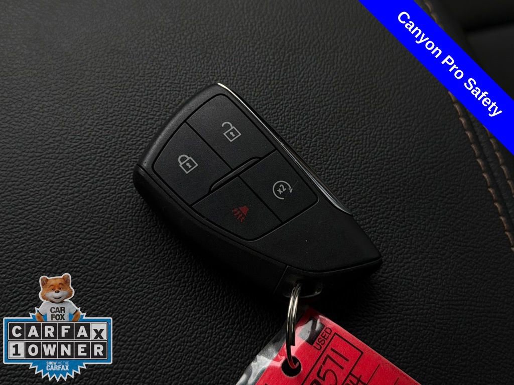 Used 2024 GMC Canyon AT4 AWD/4WD image 28
