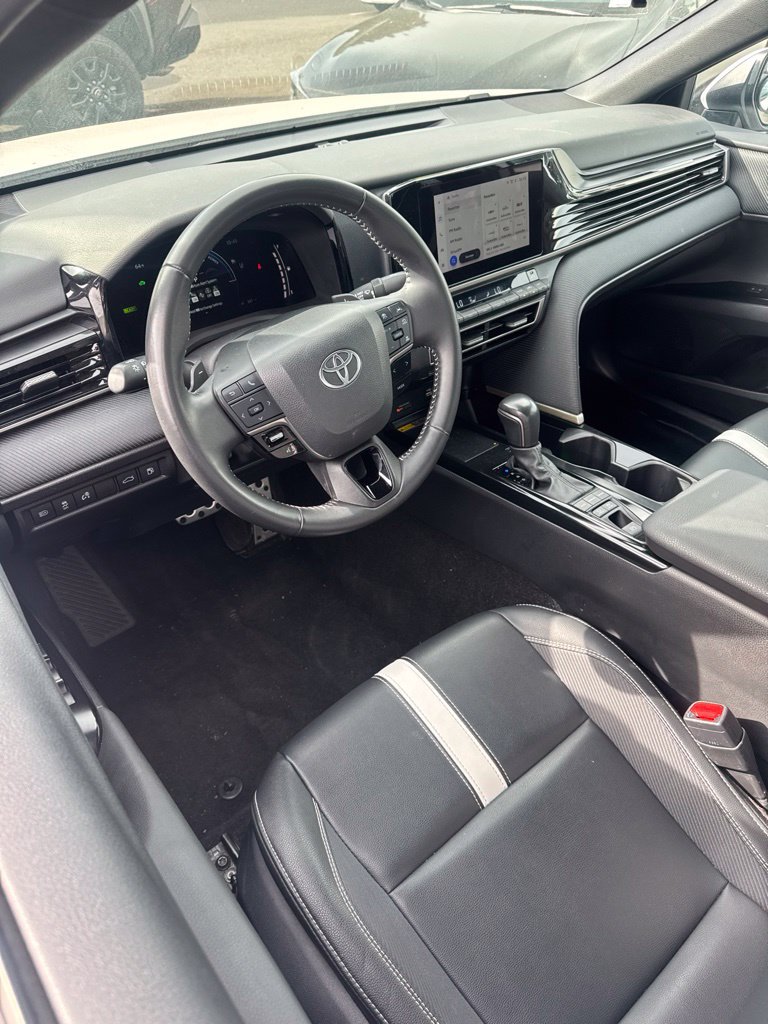 Certified 2025 Toyota Camry SE FWD image 2