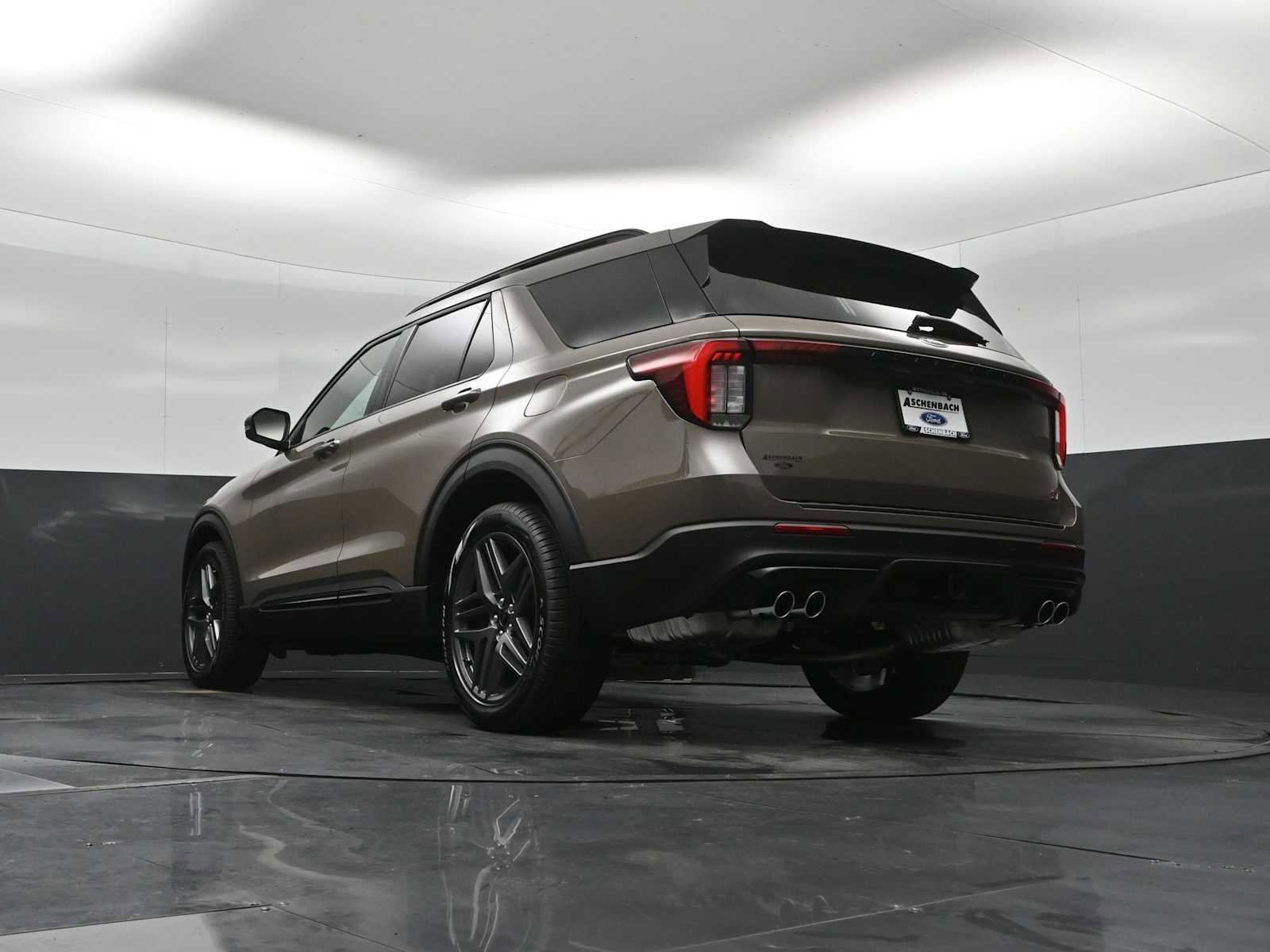 New 2026 Ford Explorer ST image 31