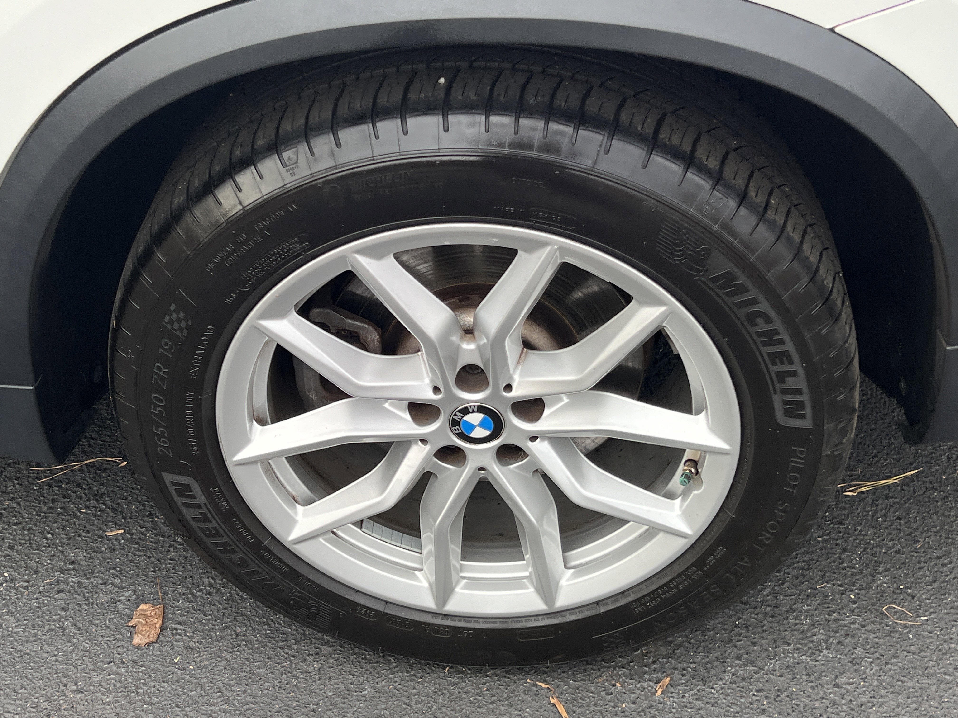 Used 2021 BMW X5 sDrive40i w/ Convenience Package image 21