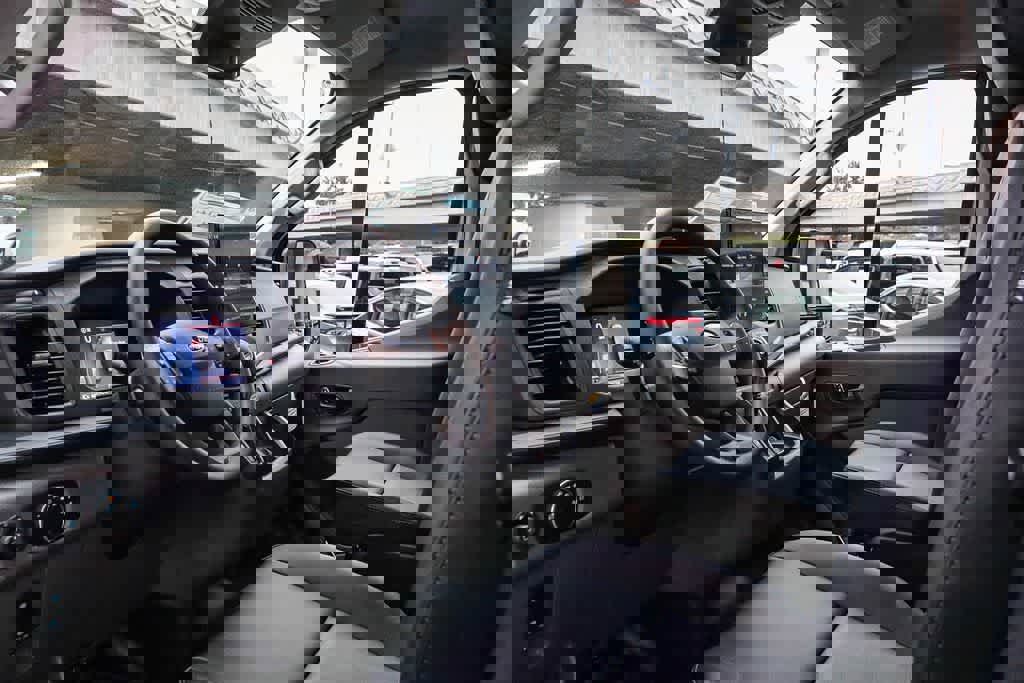 New 2026 Ford Transit 250 Low Roof image 18