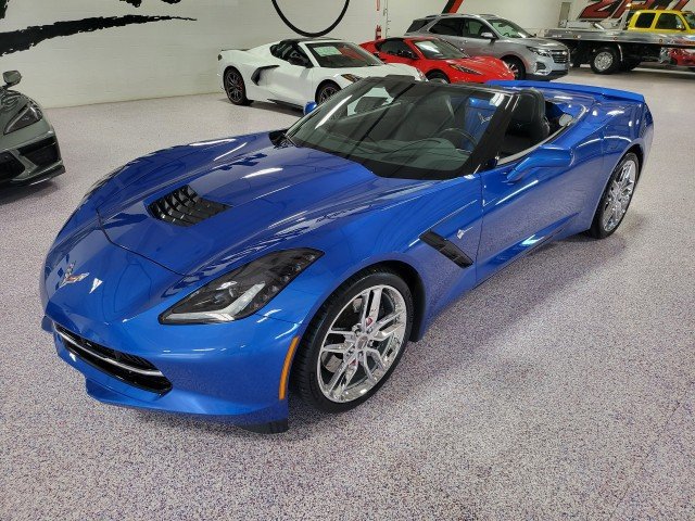 Used 2014 Chevrolet Corvette Stingray Convertible w/ 2LT Preferred Equipment Group RWD image 3