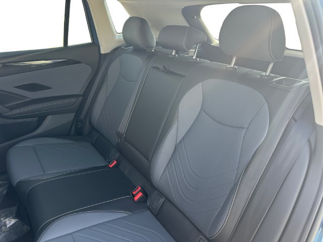 New 2026 Volkswagen Tiguan SE FWD image 13