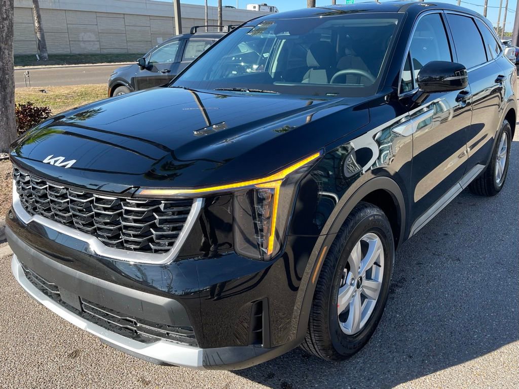 New 2026 Kia Sorento LX image 3