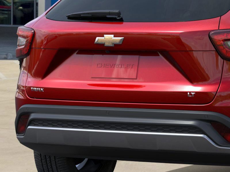 New 2026 Chevrolet Trax LT w/ Driver Confidence Package FWD image 14