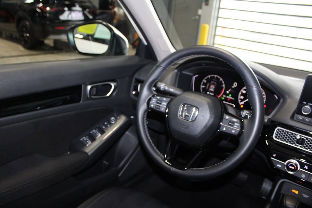 Used 2023 Honda Civic EX image 23