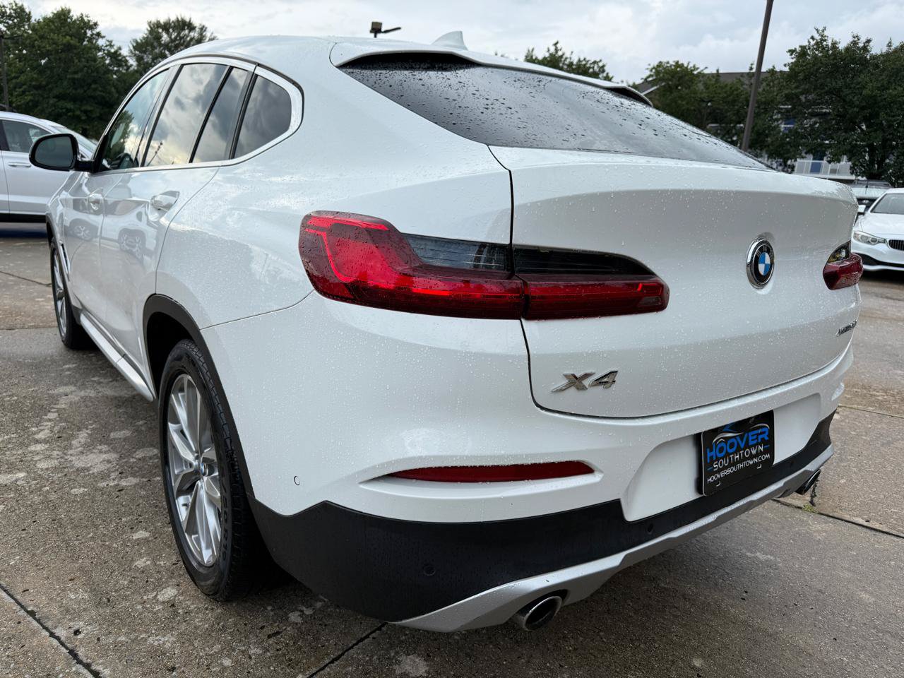 Used 2019 BMW X4 xDrive30i w/ Premium Package AWD/4WD image 4
