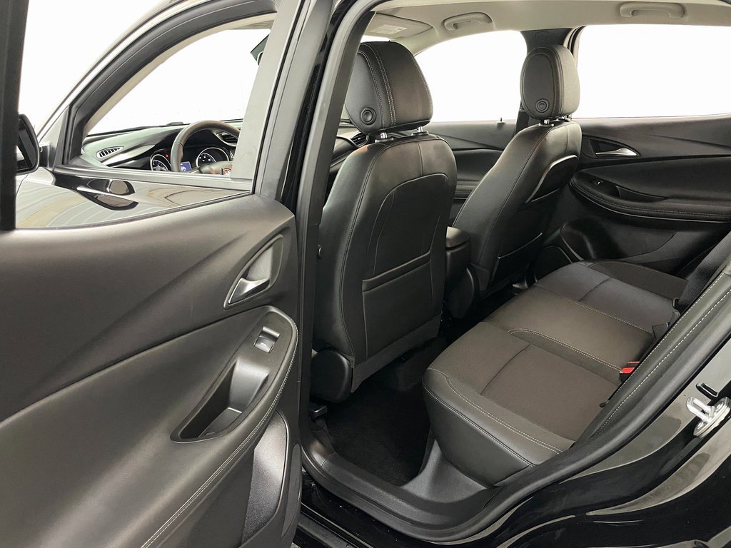 Used 2023 Buick Encore GX Select w/ Sport Touring Package image 41