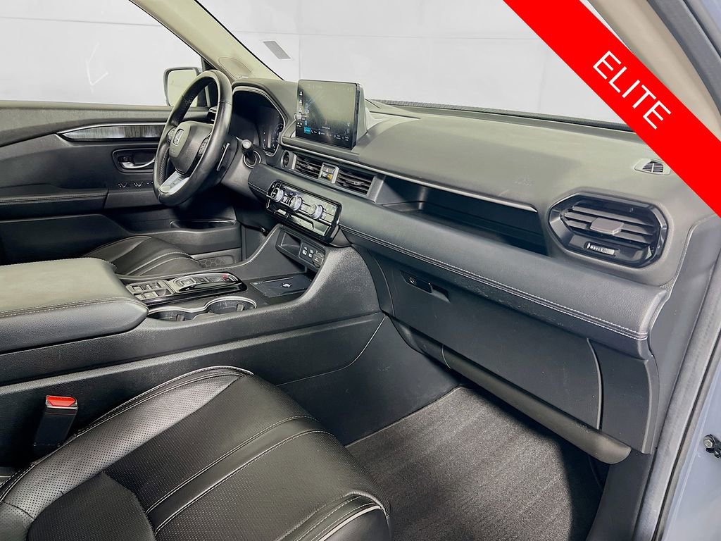 Used 2024 Honda Pilot Elite image 32