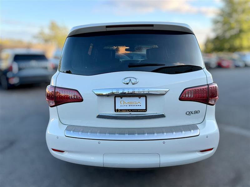 Used 2016 INFINITI QX80 4WD w/ Deluxe Technology Package image 6