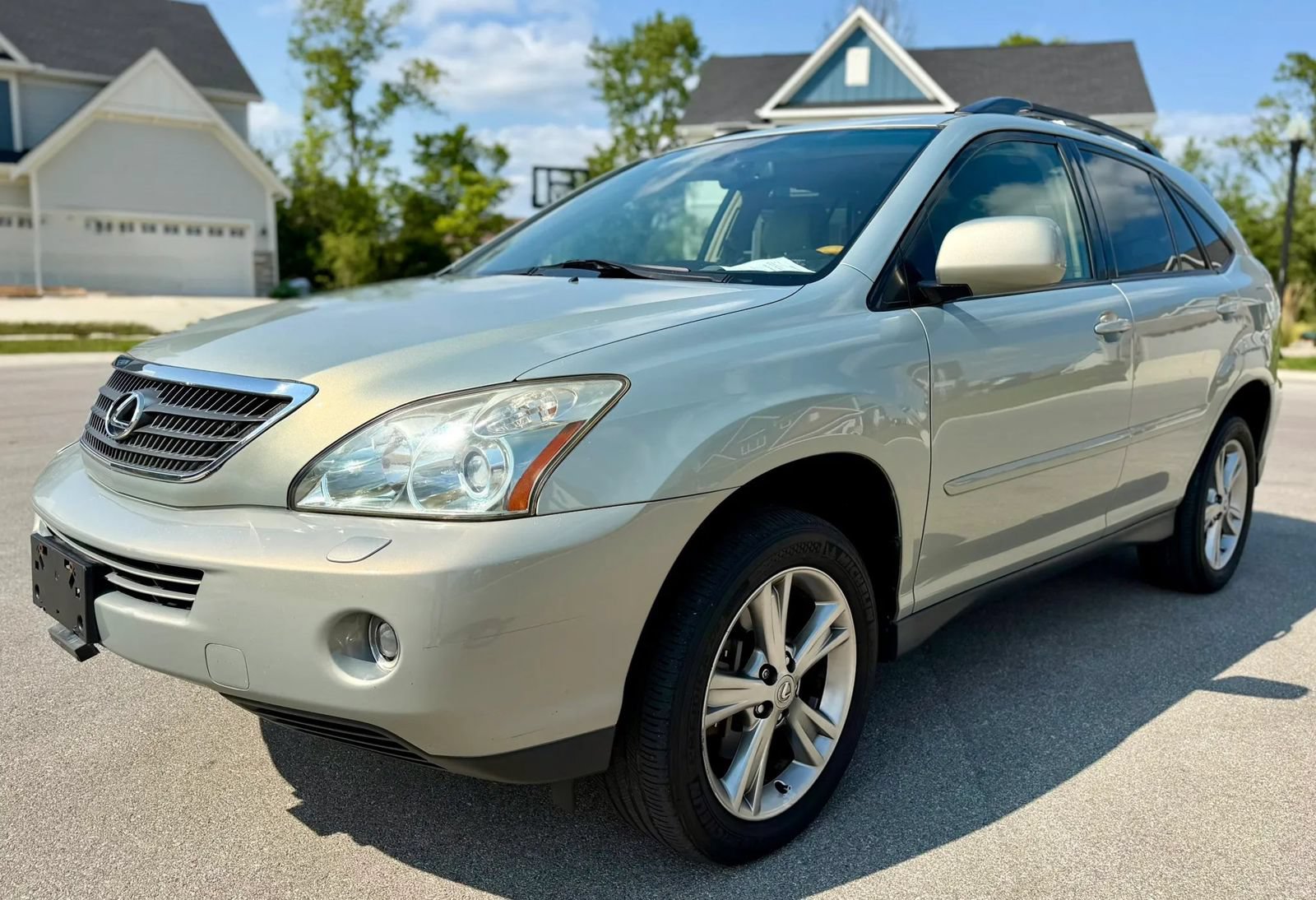 Used 2006 Lexus RX 400h AWD image 1