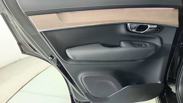 New 2026 Volvo XC90 T8 Plus w/ Protection Package AWD/4WD image 28