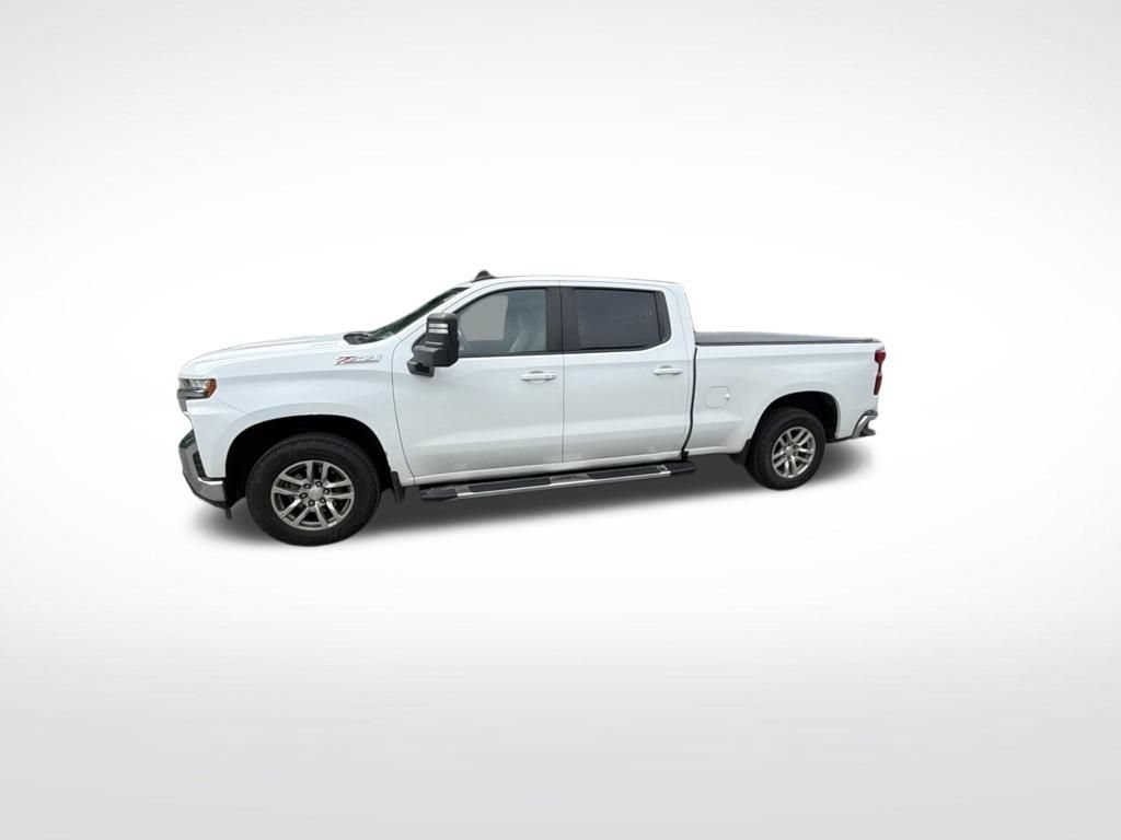 Used 2020 Chevrolet Silverado 1500 LT AWD/4WD image 2