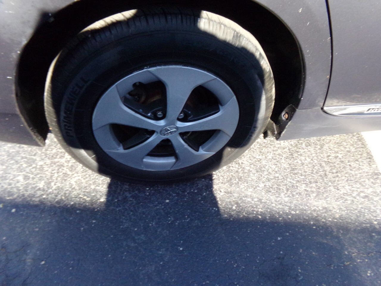 Used 2012 Toyota Prius Two FWD image 38