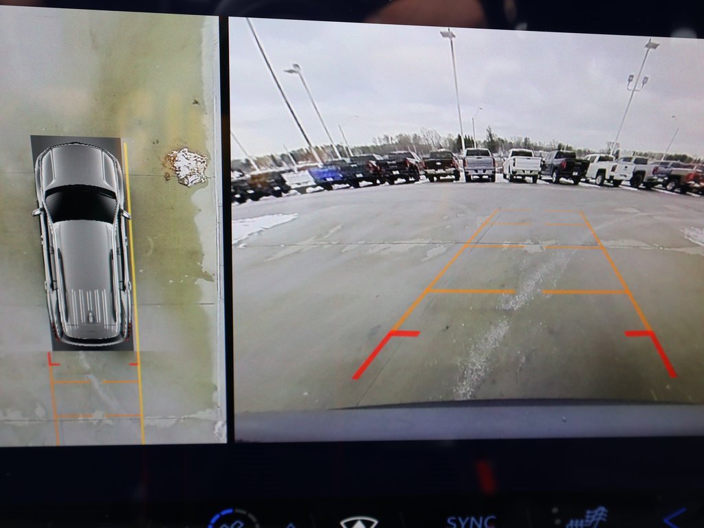 New 2026 Chevrolet Traverse LT image 22