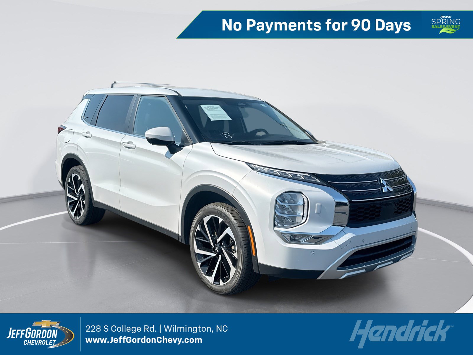 Used 2024 Mitsubishi Outlander SE Black Edition