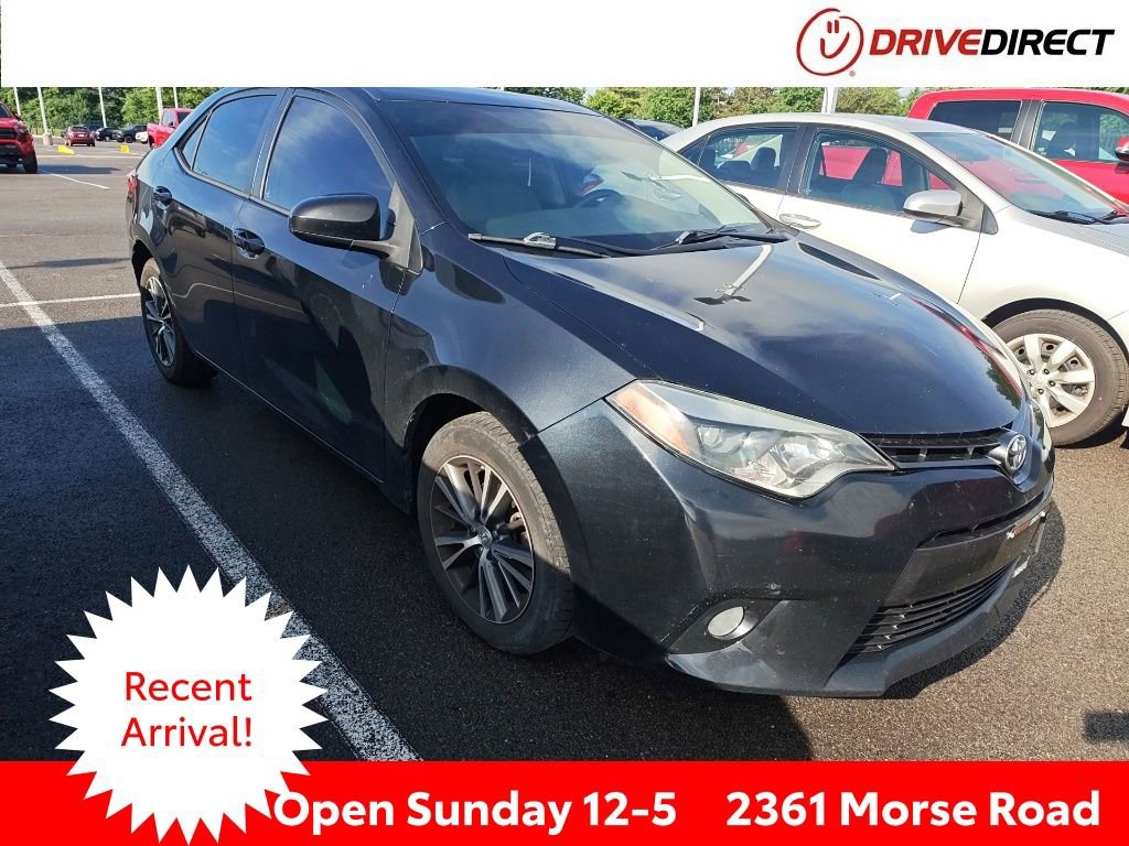 Used 2016 Toyota Corolla LE FWD image 1