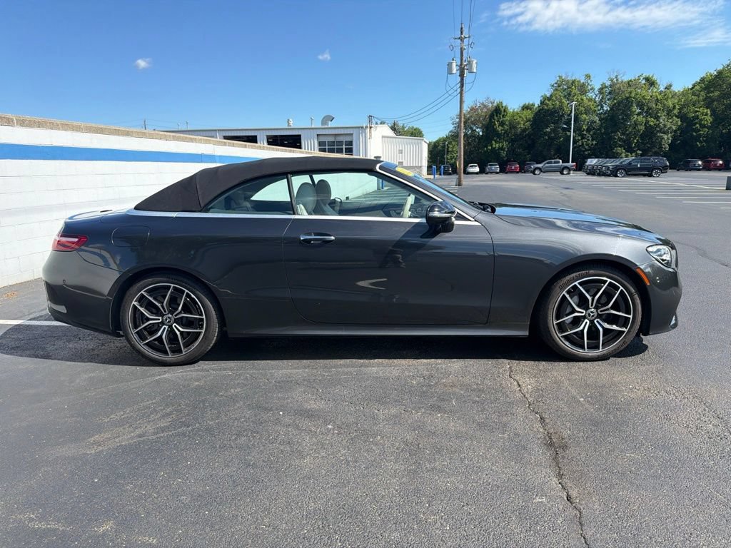 Used 2022 Mercedes-Benz E 450 4MATIC Cabriolet image 7