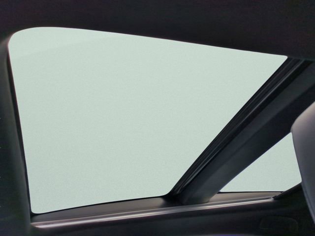 Used 2025 Toyota Camry XSE image 19