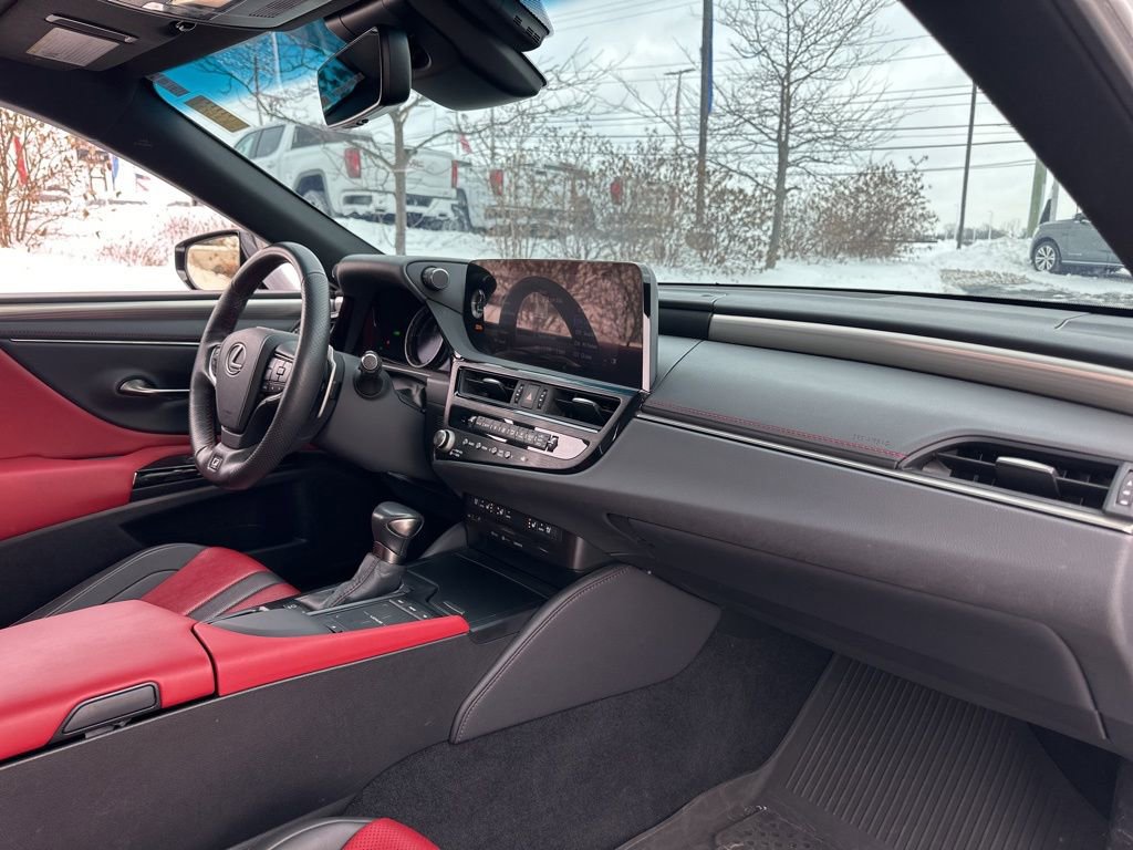 Used 2022 Lexus ES 300h F Sport w/ Accessory Package image 24