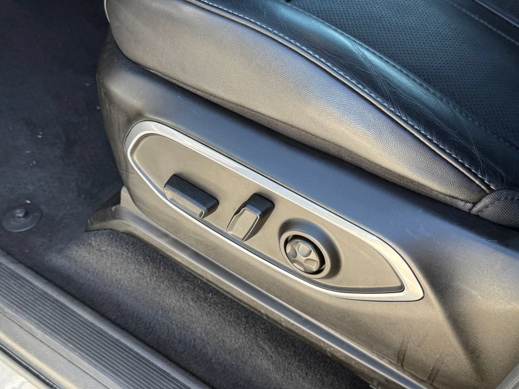 Used 2022 Jeep Wagoneer Series I w/ Convenience Group I RWD image 15
