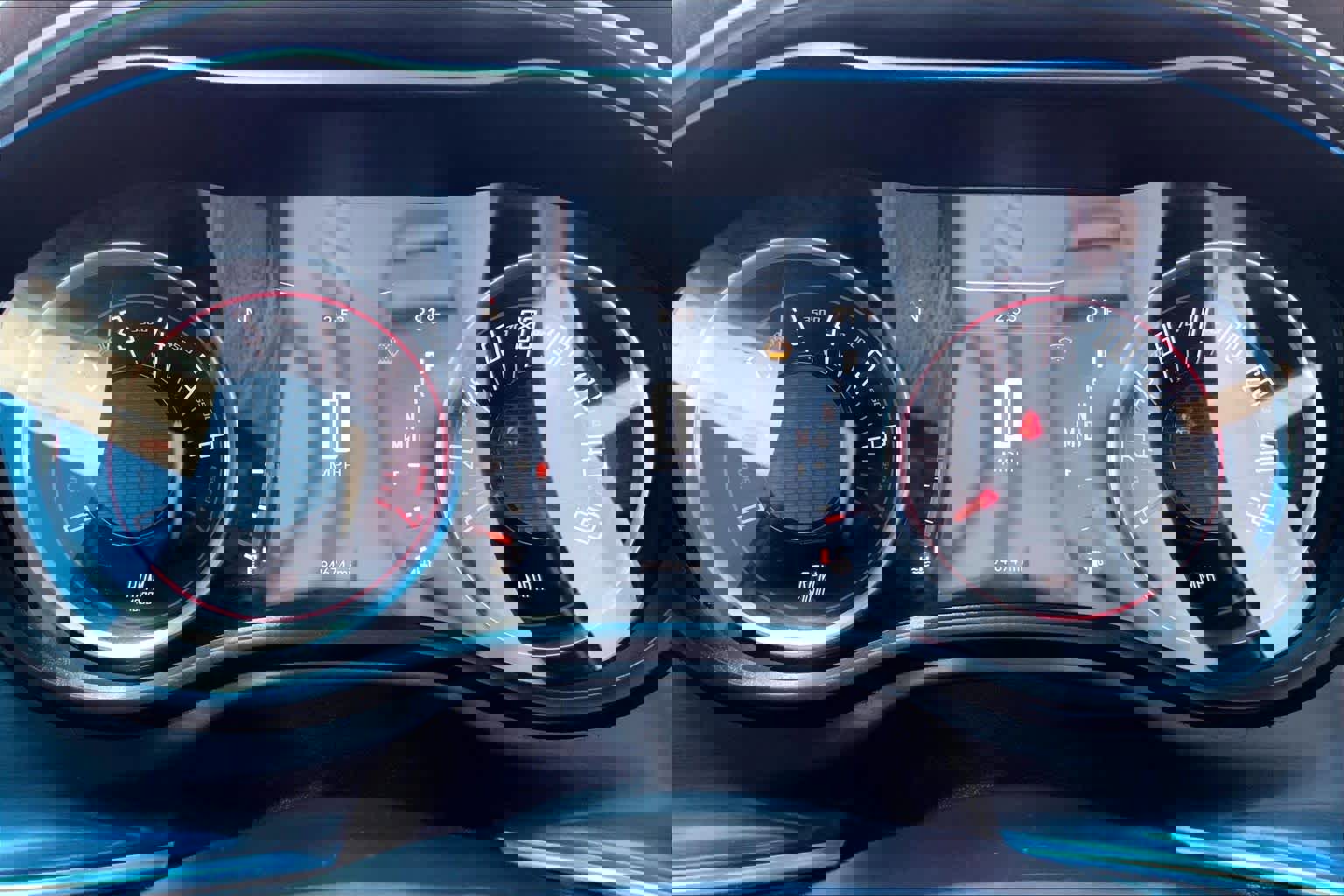 Used 2016 Dodge Challenger SXT image 26