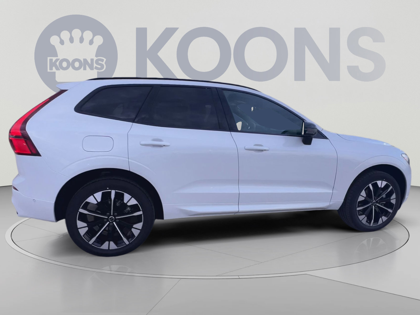 New 2026 Volvo XC60 B5 Plus w/ Protection Package Premier AWD/4WD image 12