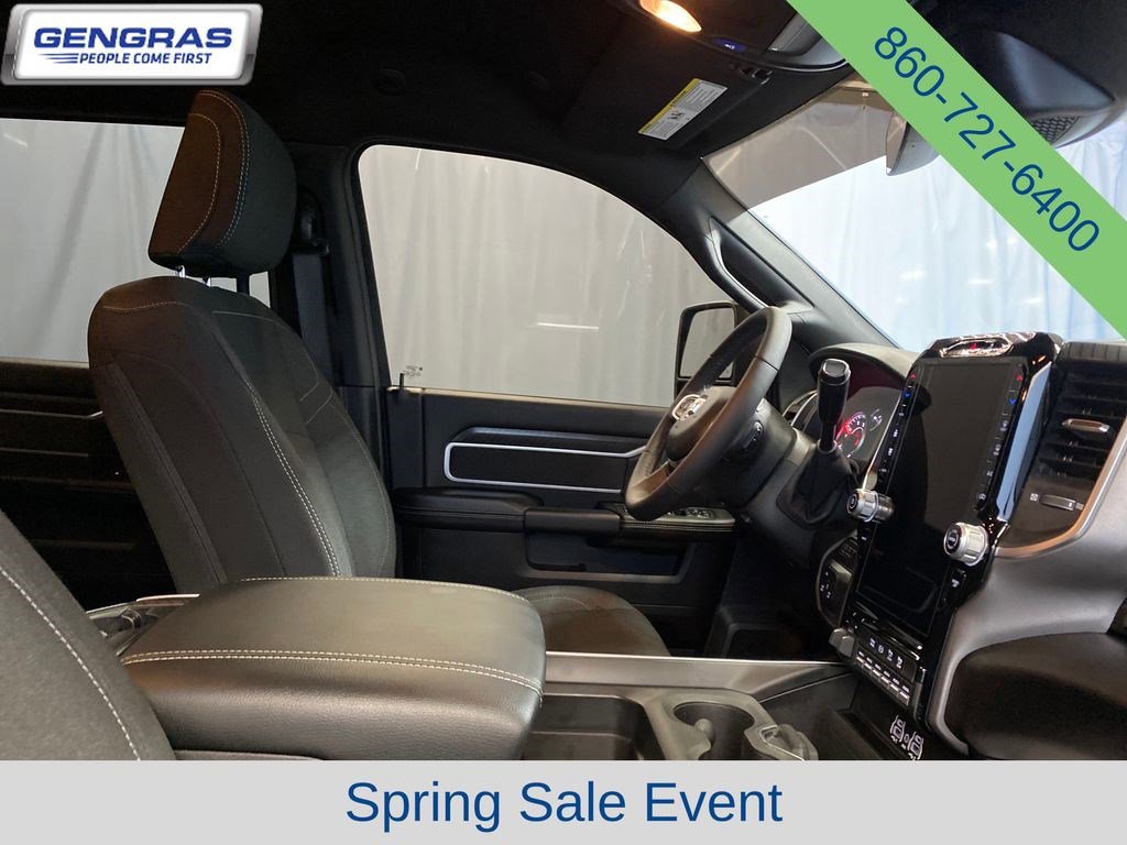 Used 2025 RAM 3500 Big Horn AWD/4WD image 45