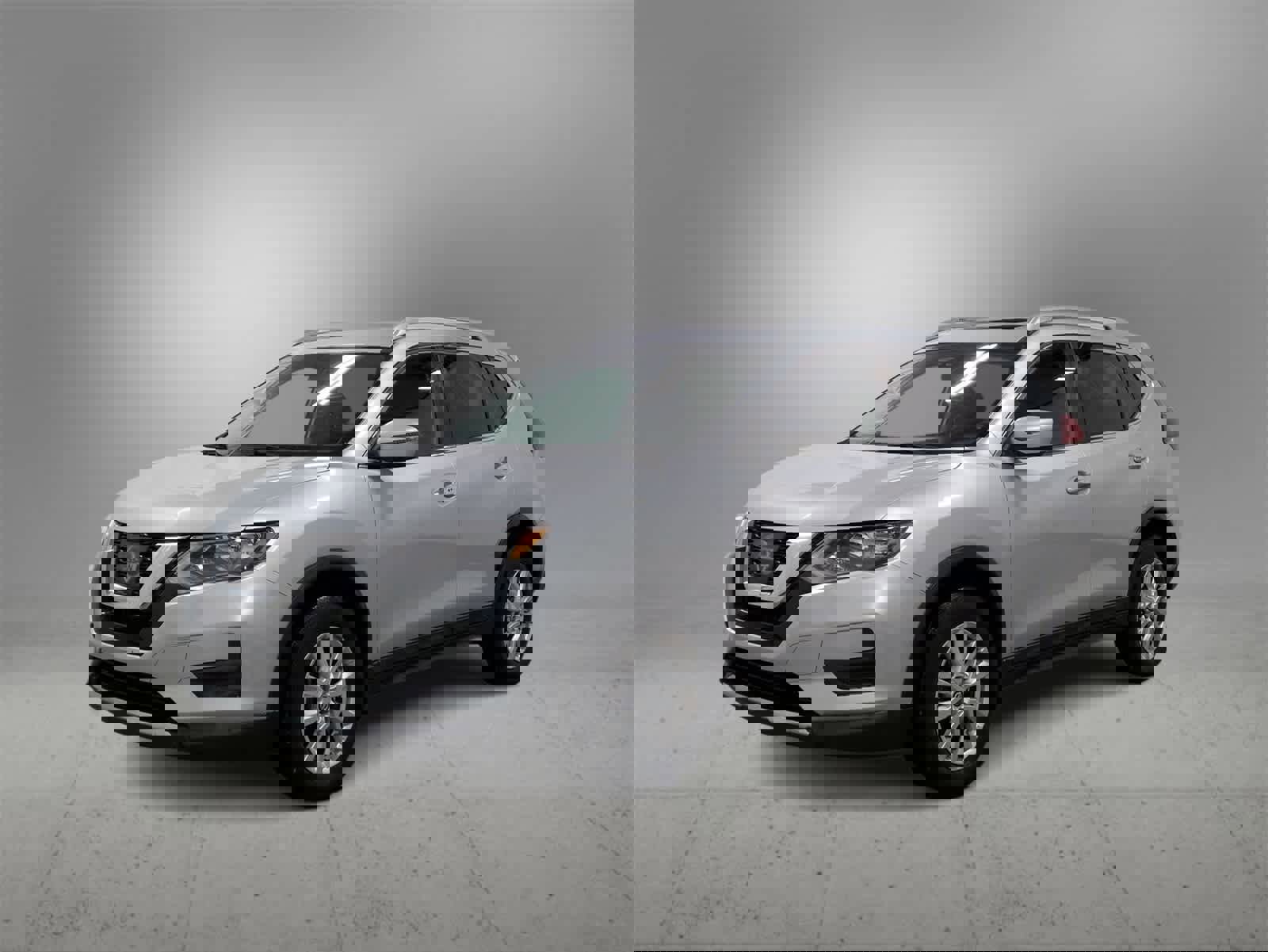 Used 2017 Nissan Rogue SV w/ Sun & Sound Touring Package image 4