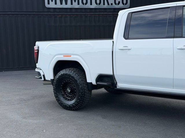 Used 2024 GMC Sierra 3500 AT4 w/ AT4 Premium Plus Package AWD/4WD image 4