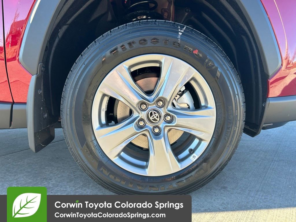 New 2025 Toyota RAV4 XLE image 33