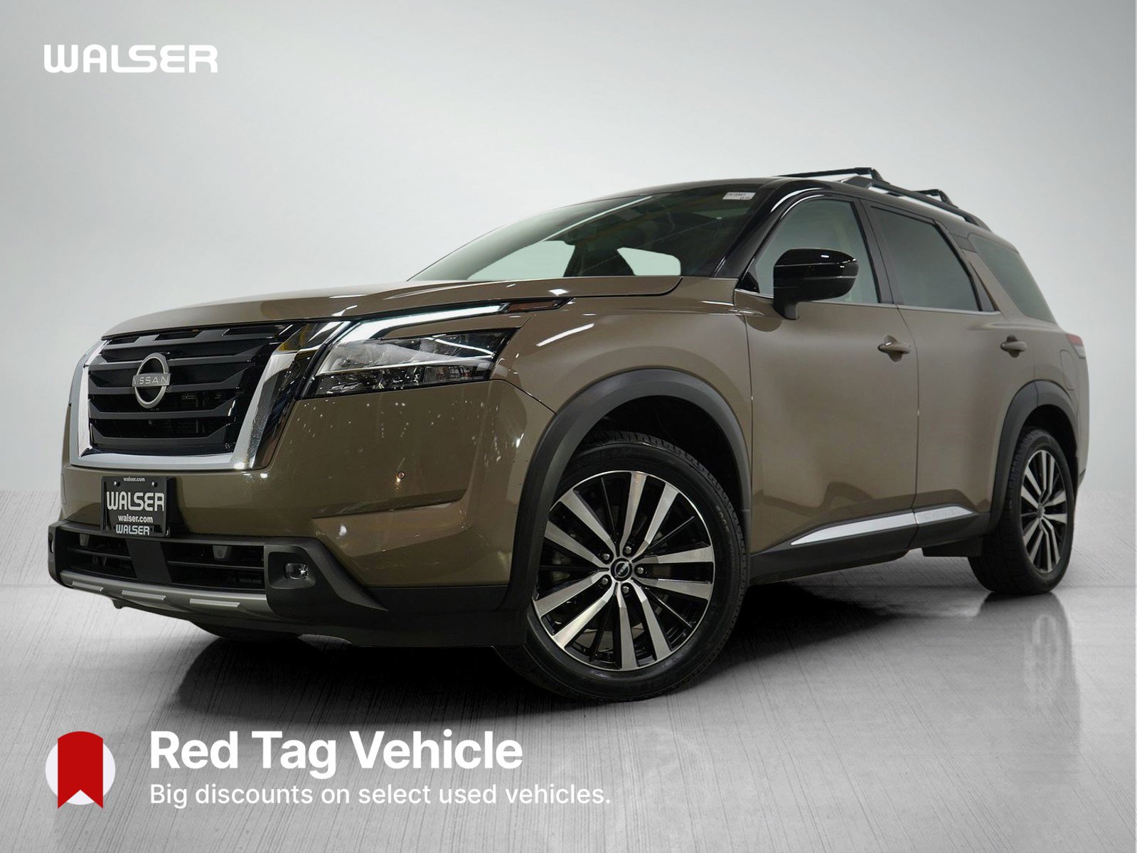 Used 2023 Nissan Pathfinder Platinum w/ Lighting Package (N92)