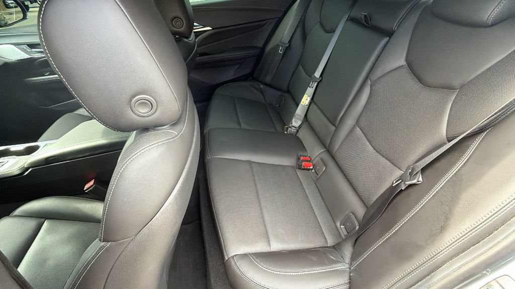 Used 2022 Cadillac CT4 Premium Luxury RWD image 23