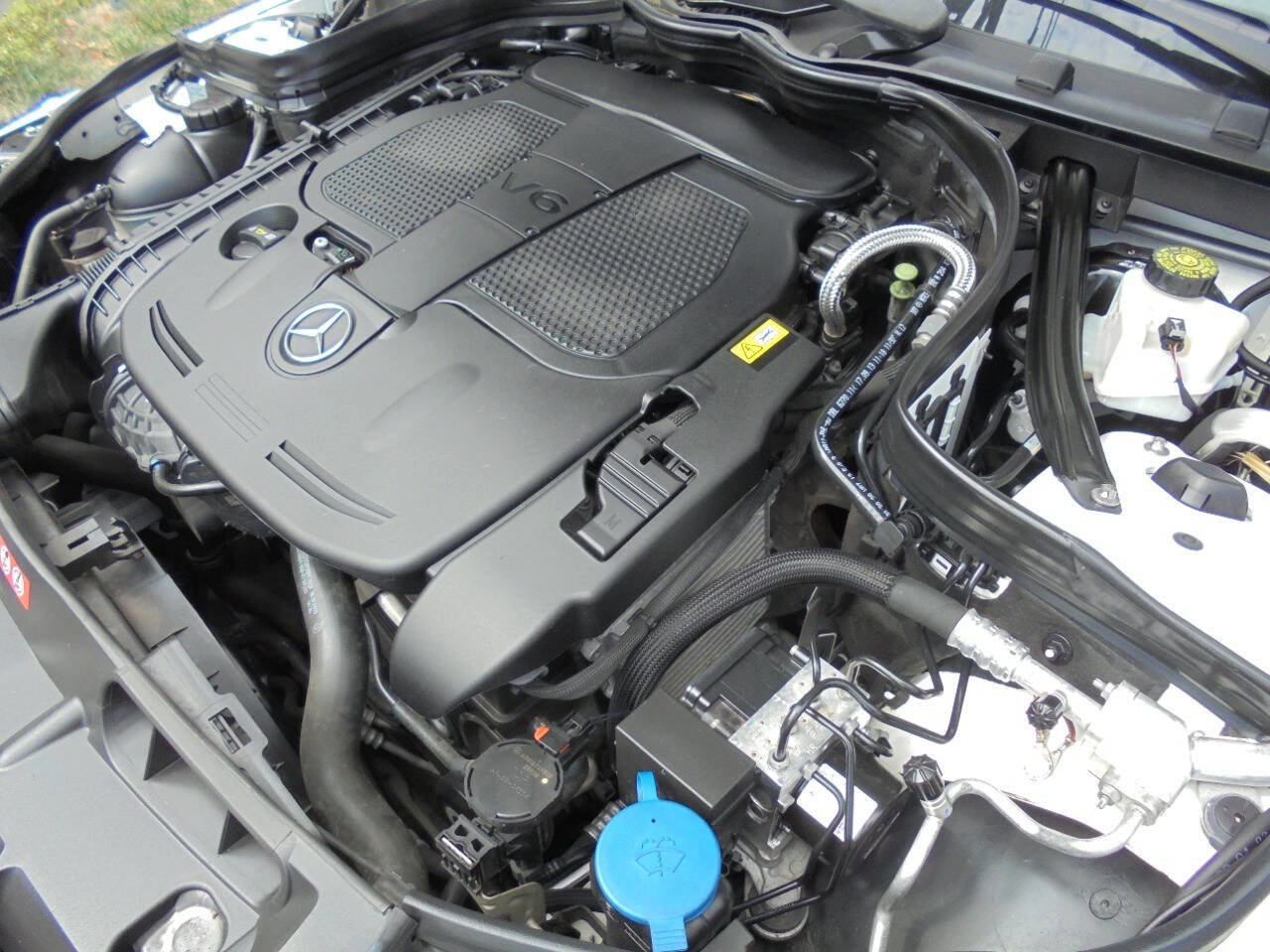 Used 2014 Mercedes-Benz C 300 C 300 Sport 4MATIC AWD 4dr Sed w/ Premium 1 Package image 44