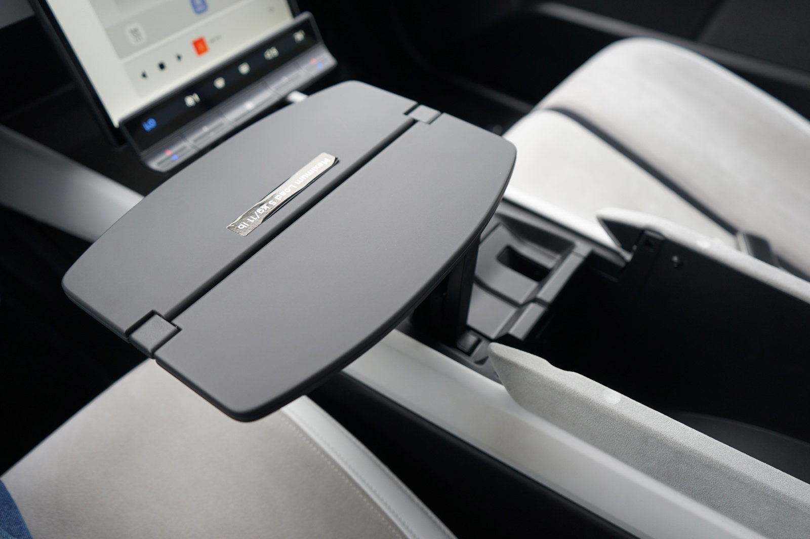 Used 2023 Fisker Ocean One image 40