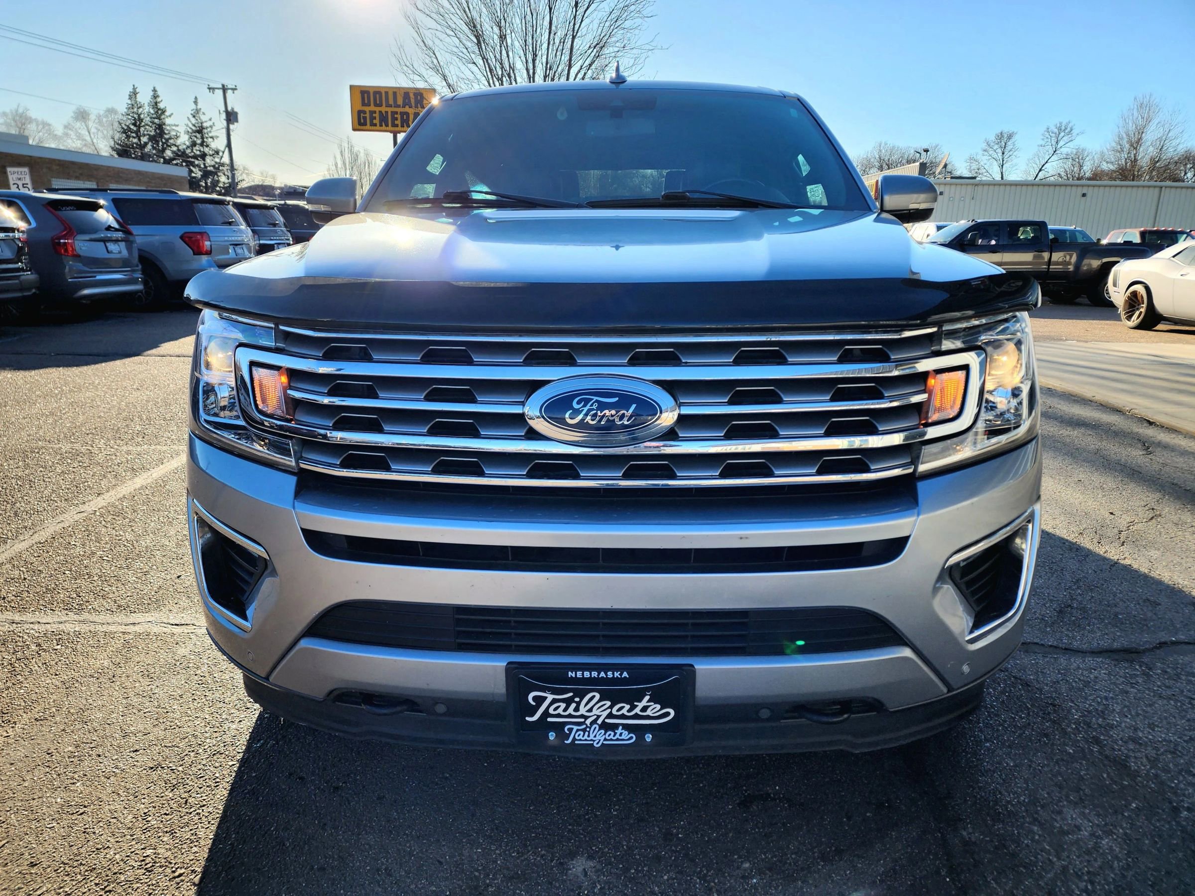 Used 2020 Ford Expedition Limited w/ Equipment Group 301A image 3