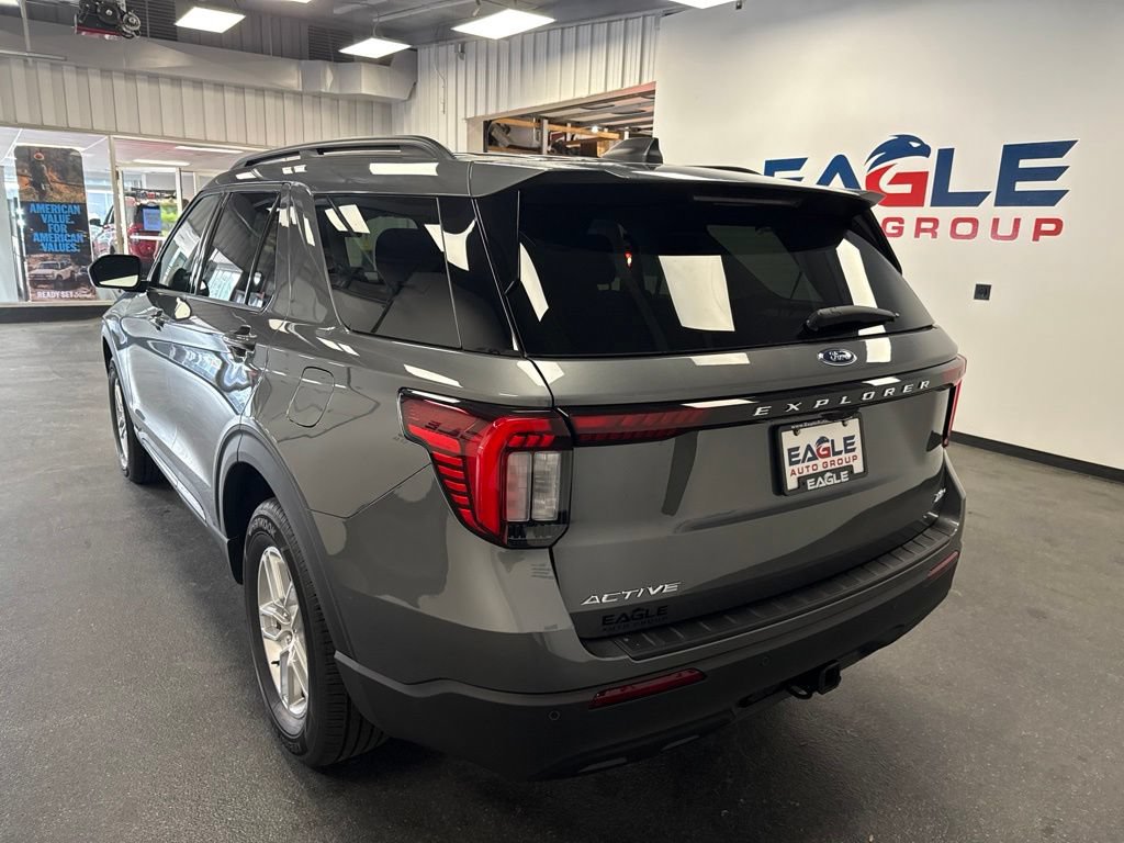 New 2026 Ford Explorer Active AWD/4WD image 8