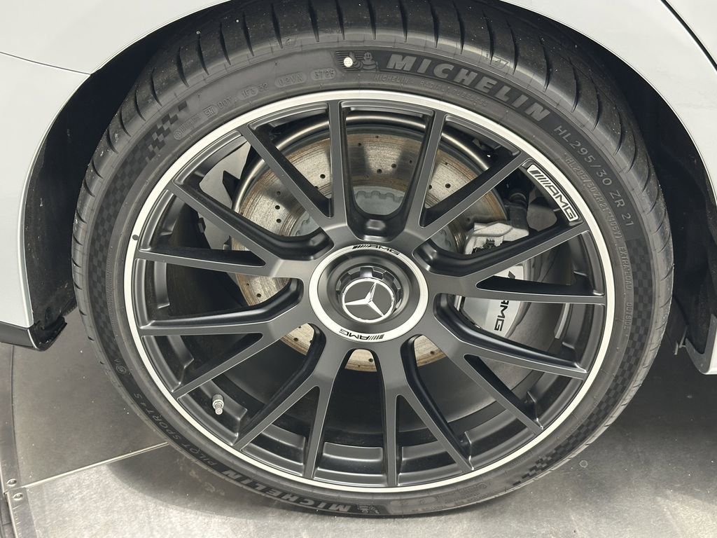 New 2026 Mercedes-Benz E 53 AMG e 4MATIC Sedan image 19