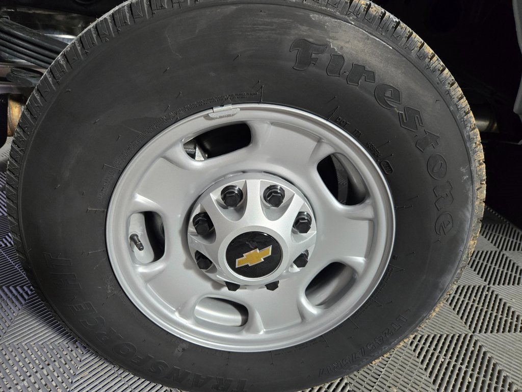 New 2025 Chevrolet Silverado 2500 W/T image 10