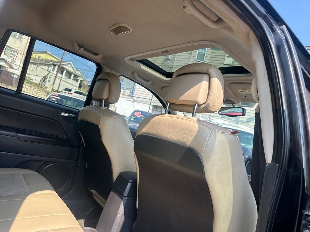 Used 2016 Jeep Compass 75th Anniversary w/ Power Value Group image 30