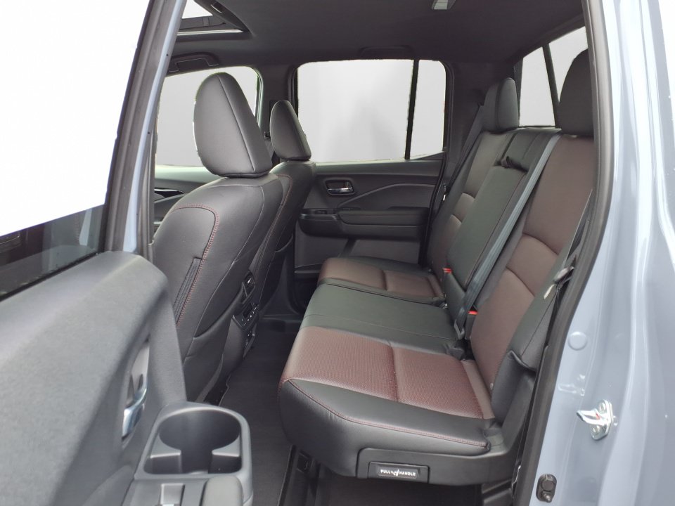 New 2026 Honda Ridgeline Black Edition image 11