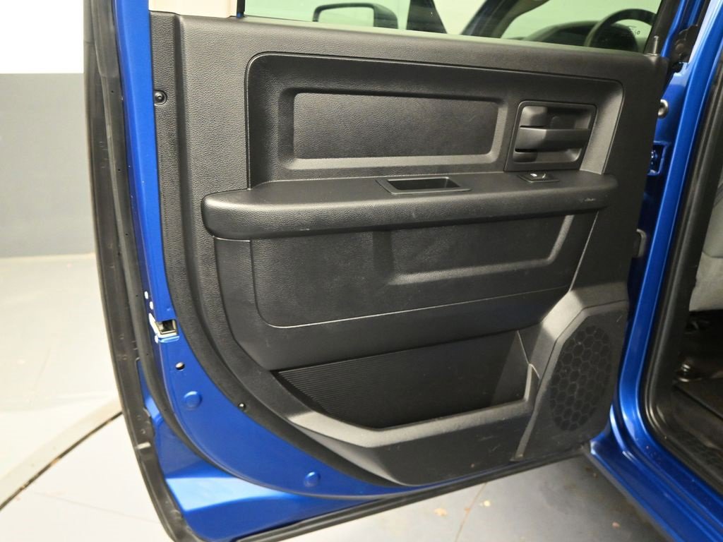 Used 2016 RAM 2500 Tradesman w/ Popular Equipment Group image 28