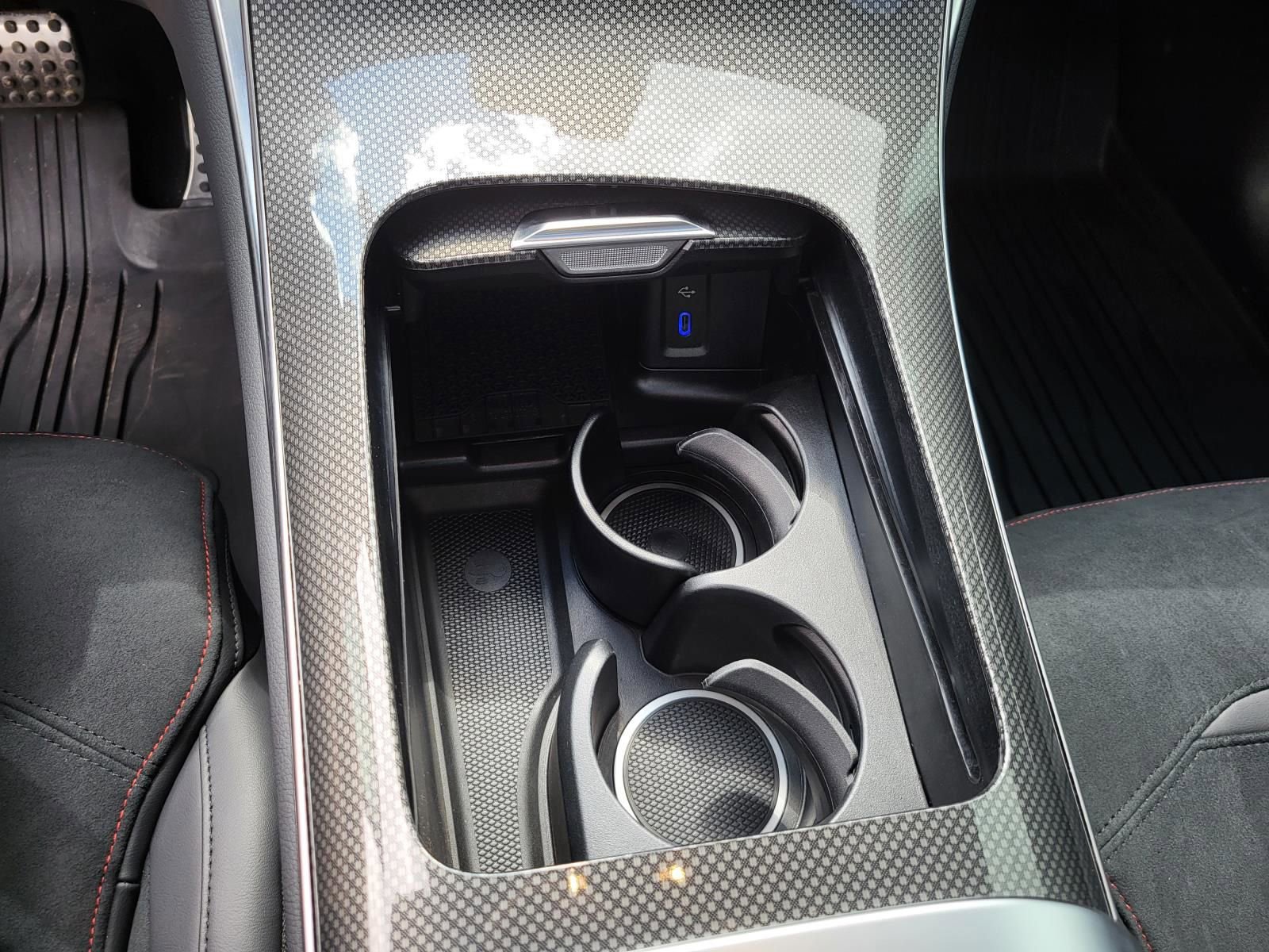 Used 2024 Mercedes-Benz GLC 43 AMG 4MATIC image 30