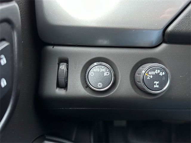 Used 2018 Chevrolet Tahoe 4WD w/ Remote Keyless Entry Package image 18