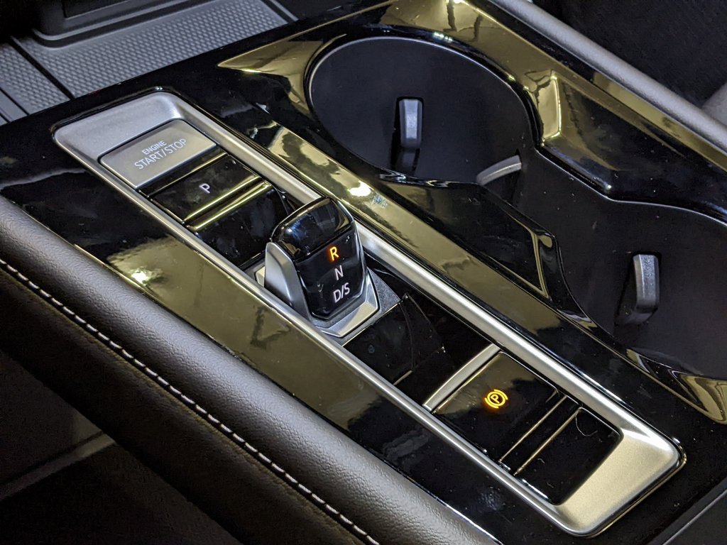 New 2026 Volkswagen Atlas Cross Sport SE image 19