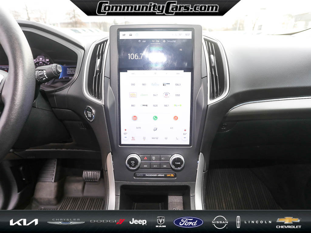 Used 2022 Ford Edge SEL w/ Convenience Package image 16