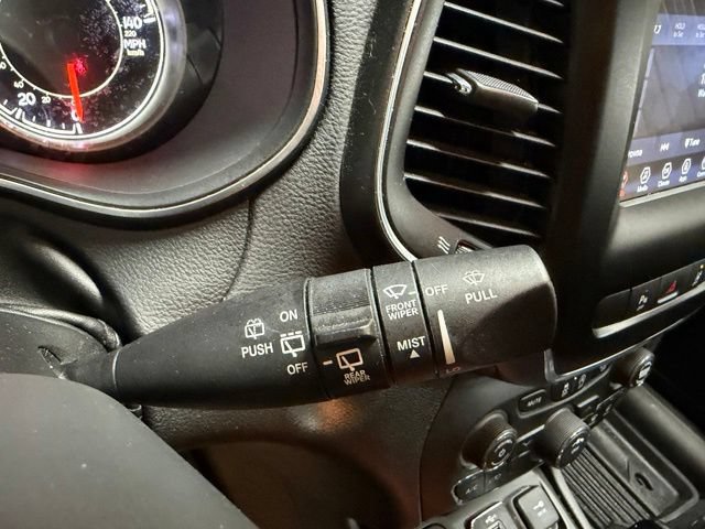 Used 2021 Jeep Cherokee Latitude Plus FWD image 34